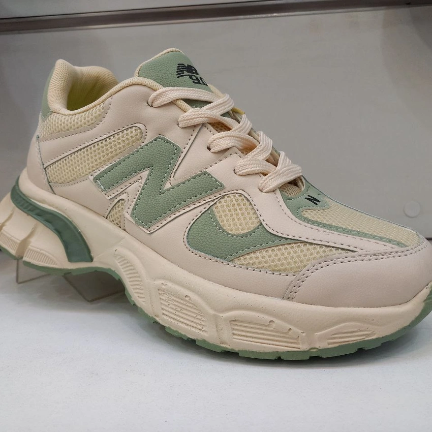 کتانی نیوبالانس